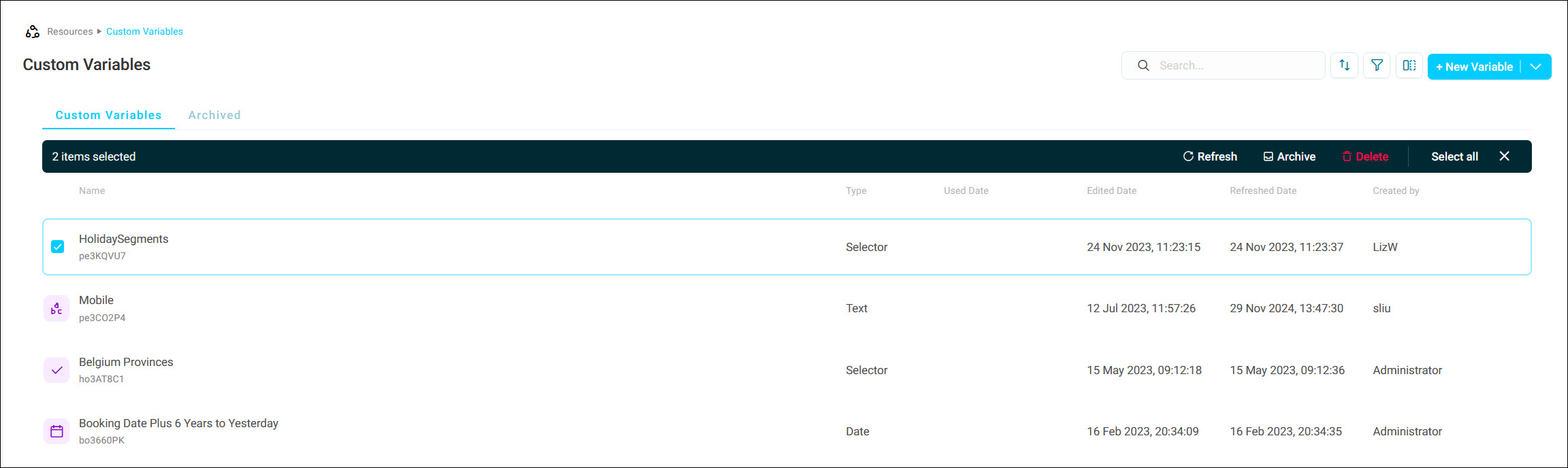Bulk actions Multiple variables selected, with Refresh, Archive, and Delete actions available
